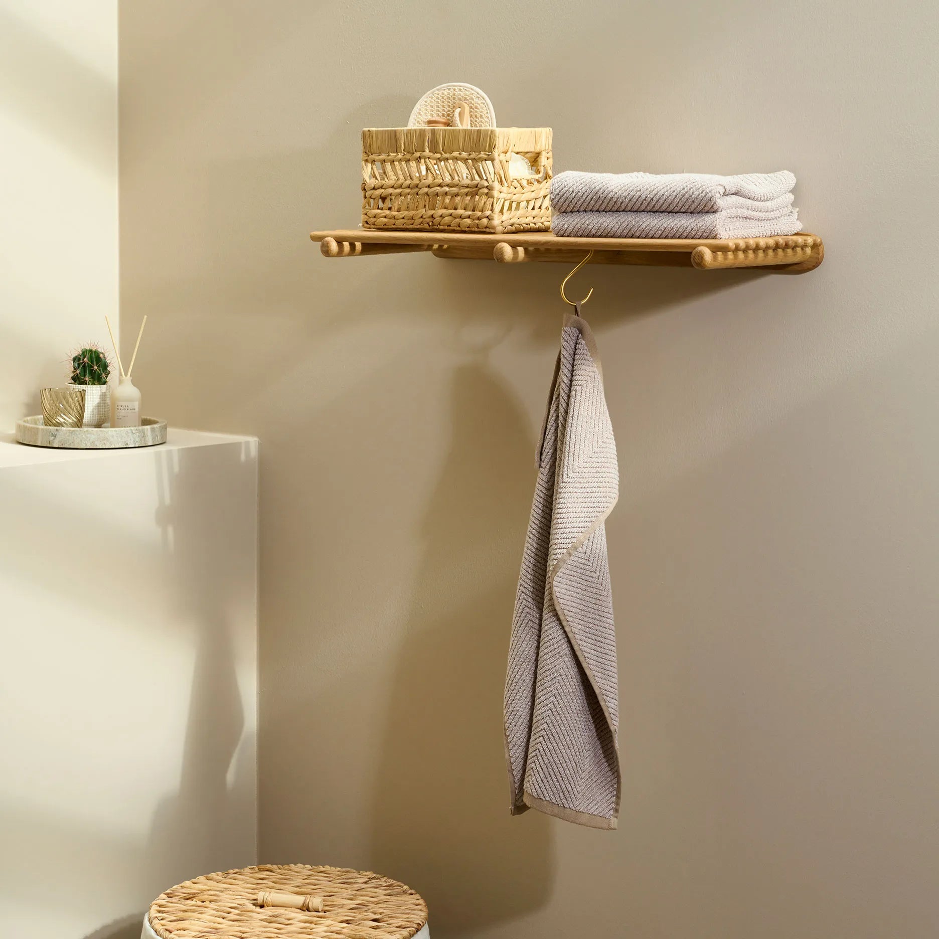 Wood II Schweberegal L72